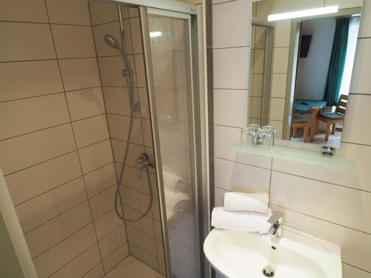 Gasthof Zum Gruenen Specht Oberzeiring エクステリア 写真